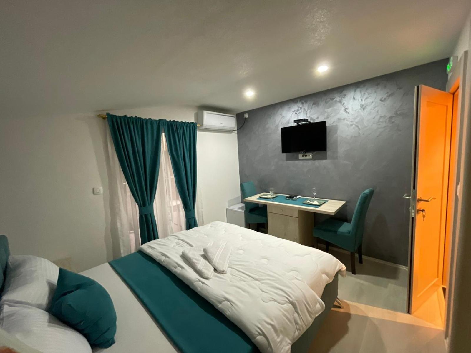 Apartments Zejak Mitrovici  المظهر الخارجي الصورة